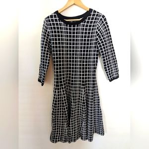 The Limited Geometric Sweater Dress, Size Medium.